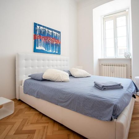 Art & History - New - Modern Classic Apartment Trieste Ngoại thất bức ảnh