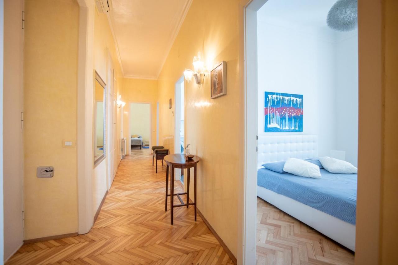 Art & History - New - Modern Classic Apartment Trieste Ngoại thất bức ảnh